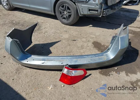 2006 Honda Odyssey Ex-L из США, поврежденный, VIN 5FNRL38706B059853